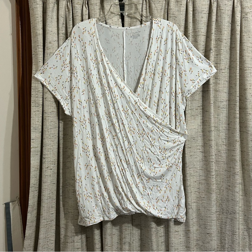 Lane Bryant Short Sleeve Draped Faux Wrap Top - 26/28